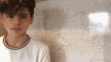 Handsome Man Maths GIF - Handsome Man Maths Explain GIFs