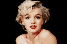 Why Whatswrong GIF - Why Whatswrong Marilyn Monroe GIFs