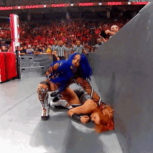 Sasha Banks Becky Lynch GIF - Sasha Banks Becky Lynch Pulls Hair GIFs