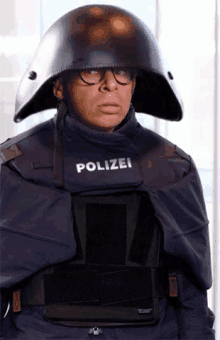 Lord Helmchen Polizei - Polizei GIF