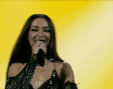Eleni Foureira Singing GIF - Eleni Foureira Singing Laughing GIFs
