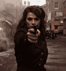 Peggy Carter Dont Do It GIF - Peggy Carter Dont Do It Stop GIFs