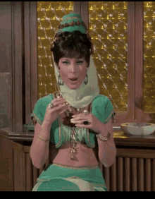 Jeannies Sister I Dream Of Jeannie GIF - Jeannies Sister I Dream Of Jeannie Barbaraeden GIFs
