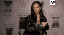 Mrandle Rihanna GIF - Mrandle Rihanna Lgbt GIFs