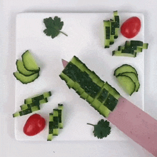 Ood Plating Meow Chef GIF - Ood Plating Meow Chef That Little Puff GIFs