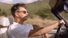 Driving Andy Dufresne GIF - Driving Andy Dufresne The Shawshank Redemption GIFs
