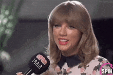 Taylor Swift Laugh GIF - Taylor Swift Laugh Funny GIFs