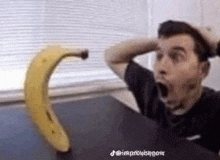 Diobananajoe GIF - Diobananajoe Banana GIFs