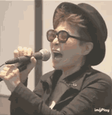 Yoko Ono Screaming GIF - Yoko Ono Screaming Yelling GIFs
