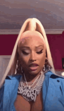 Nicki Minaj GIF - Nicki Minaj Laugh GIFs