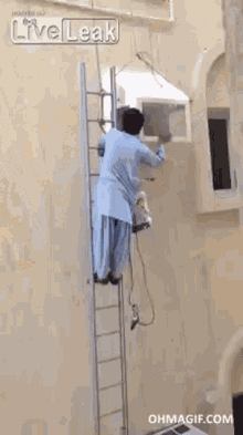 Ladder Air Conditioner GIF - Ladder Air Conditioner Making Repairs GIFs