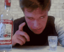 пьяный Drunk GIF - пьяный Drunk Vodka GIFs