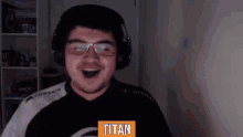 Laughing Titan GIF - Laughing Titan William Antonio Davie GIFs