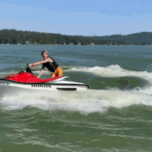 riding a jet ski carson lueders turn around riding in the water circling around
