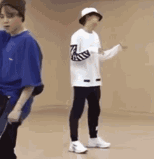 Seokjin Dancing Jinm1nkook GIF - Seokjin Dancing Jinm1nkook Seokjin Reaction GIFs