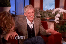 Ellen Degeneres GIF - Ellen Degeneres Lol Laughing GIFs
