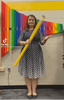 Lady From Tiktok With The Tube Things Fast GIF - Lady From Tiktok With The Tube Things Fast GIFs