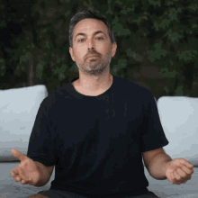 A Lot Of Them Are Derek Muller GIF - A Lot Of Them Are Derek Muller Veritasium GIFs