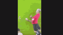 Wiggle Filter Football GIF - Wiggle Filter Football Funny GIFs
