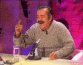 Issou Risitas GIF