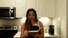 Baileygoat Zoom In GIF - Baileygoat Zoom In Cooking With Bailey GIFs