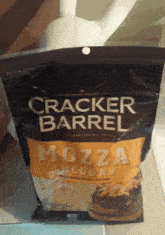 Cracker Barrel Mozza Cheddar GIF - Cracker Barrel Mozza Cheddar Cheese GIFs