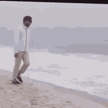 Bye Sand GIF - Bye Sand Beach GIFs