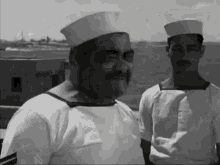 اسماعيل يس في البحرية الشاويش عطية بورورم ضحكة شريرة GIF - Ismail Yassine In T He Navy Shawish Atiya Bororom GIFs