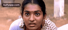 Confused.Gif GIF - Confused Parvathy Thinking GIFs
