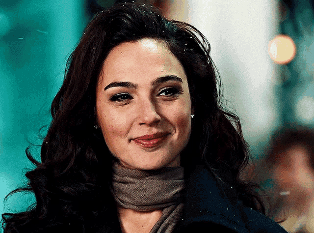 gal-gadot-wonder-woman.gif