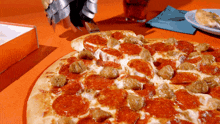 Little Caesars Pizza GIF - Little Caesars Pizza Fast Food GIFs
