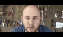 Man Chewing GIF - Man Chewing Eating GIFs