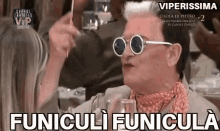 Funiculifunicula Malgioglio GIF - Funiculifunicula Malgioglio Gfvip GIFs