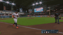 a baseball game between astros and seahawks with a score of 6-2
