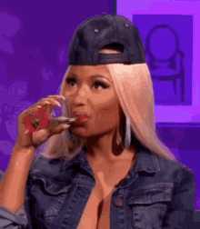 Nicki Minaj Tea GIF - Nicki Minaj Tea Sipping GIFs