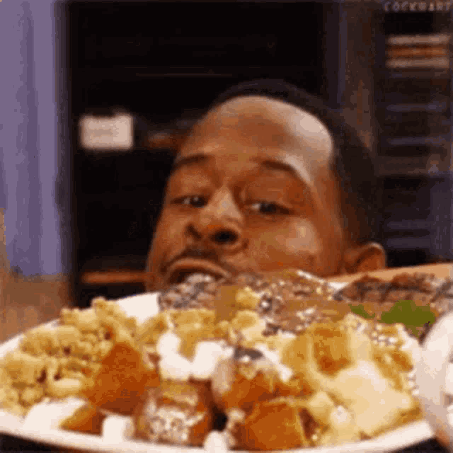 Starving Hungry GIF - Starving Hungry GIFs