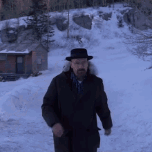 Walter White Walking From Cabin GIF - Walter White Walking From Cabin GIFs