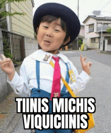 Tinis Michis GIF
