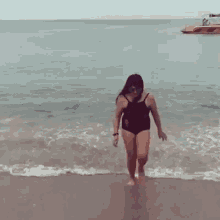 Convoycams Swim GIF - Convoycams Swim Summer GIFs