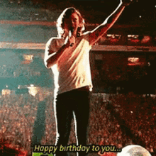 Harry Styles Happy Birthday GIF - Harry Styles Happy Birthday Concert GIFs