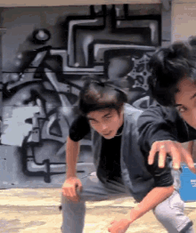 Angelomoves Shatboys GIF - Angelomoves Gelo Shatboys GIFs