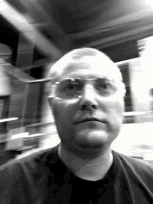 Spin Selfie GIF - Spin Selfie Eyeglasses GIFs