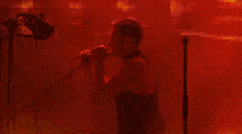 Nine Inch Nails Trent Reznor GIF - Nine Inch Nails Trent Reznor Singing GIFs