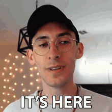 Its Here Brandon Woelfel GIF - Its Here Brandon Woelfel Right In Here GIFs