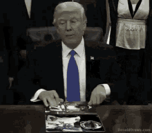 Fournette Trump GIF - Fournette Trump Comedy GIFs
