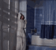 Horror Scream Bathroom GIF - Walling Crying Given Up GIFs