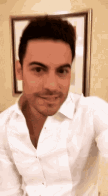 Carlos Selfie GIF - Carlos Selfie Smile GIFs