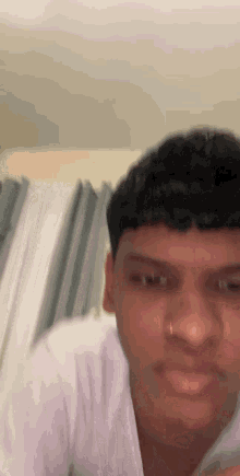Boy Selfie GIF - Boy Selfie Zoom In GIFs