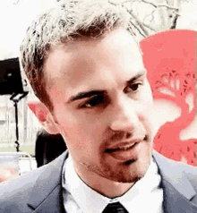 Theo James Actor GIF - Theo James Actor Handsome GIFs