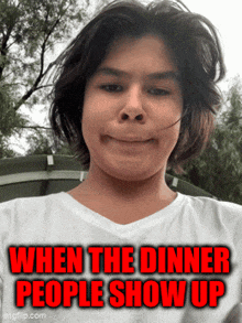 Dinner Dinner People GIF - Dinner Dinner People When The Dinner People Show Up GIFs